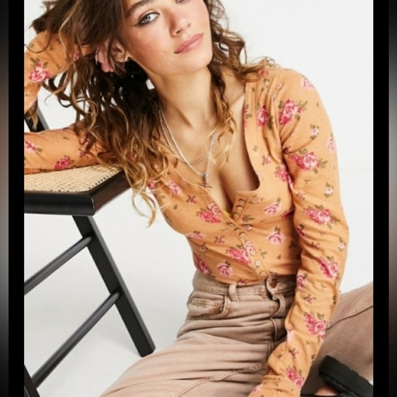Free People Tops - FREE PEOPLE Dylan Floral Printed Thermal Henley Bodysuit  Peach Pink Boho Small